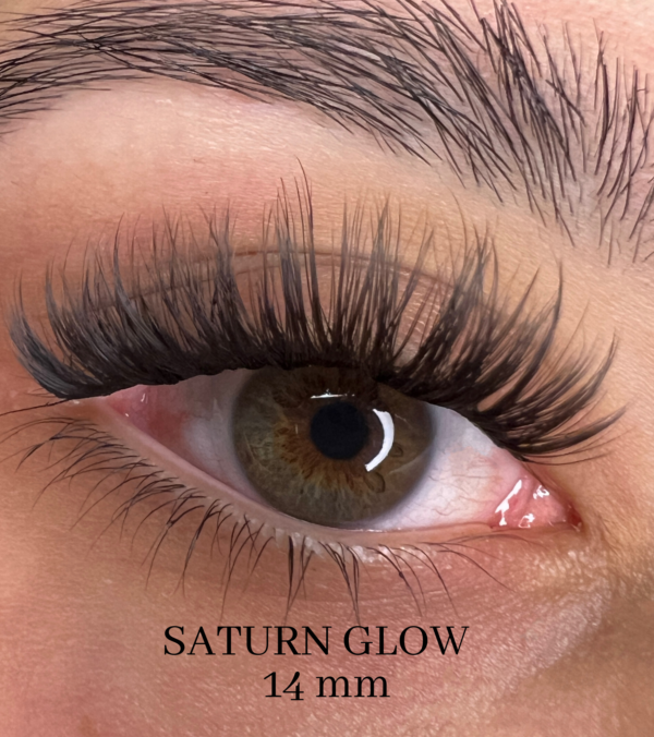 Saturn Glow | Galaxy Lashes